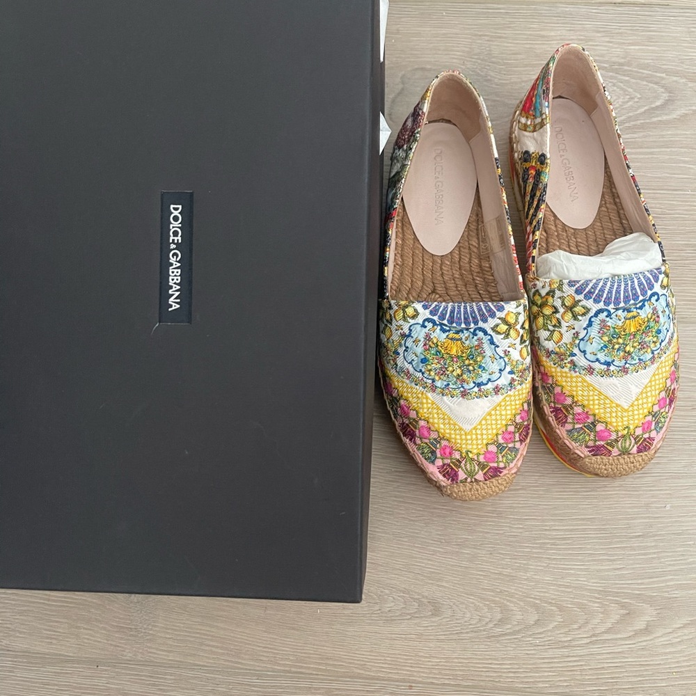 Dolce & Gabbana NWT